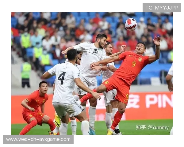 国家队热身赛策略变化:更多实验性阵型出现 国家队热身赛策略变化:更多实验性阵型出现